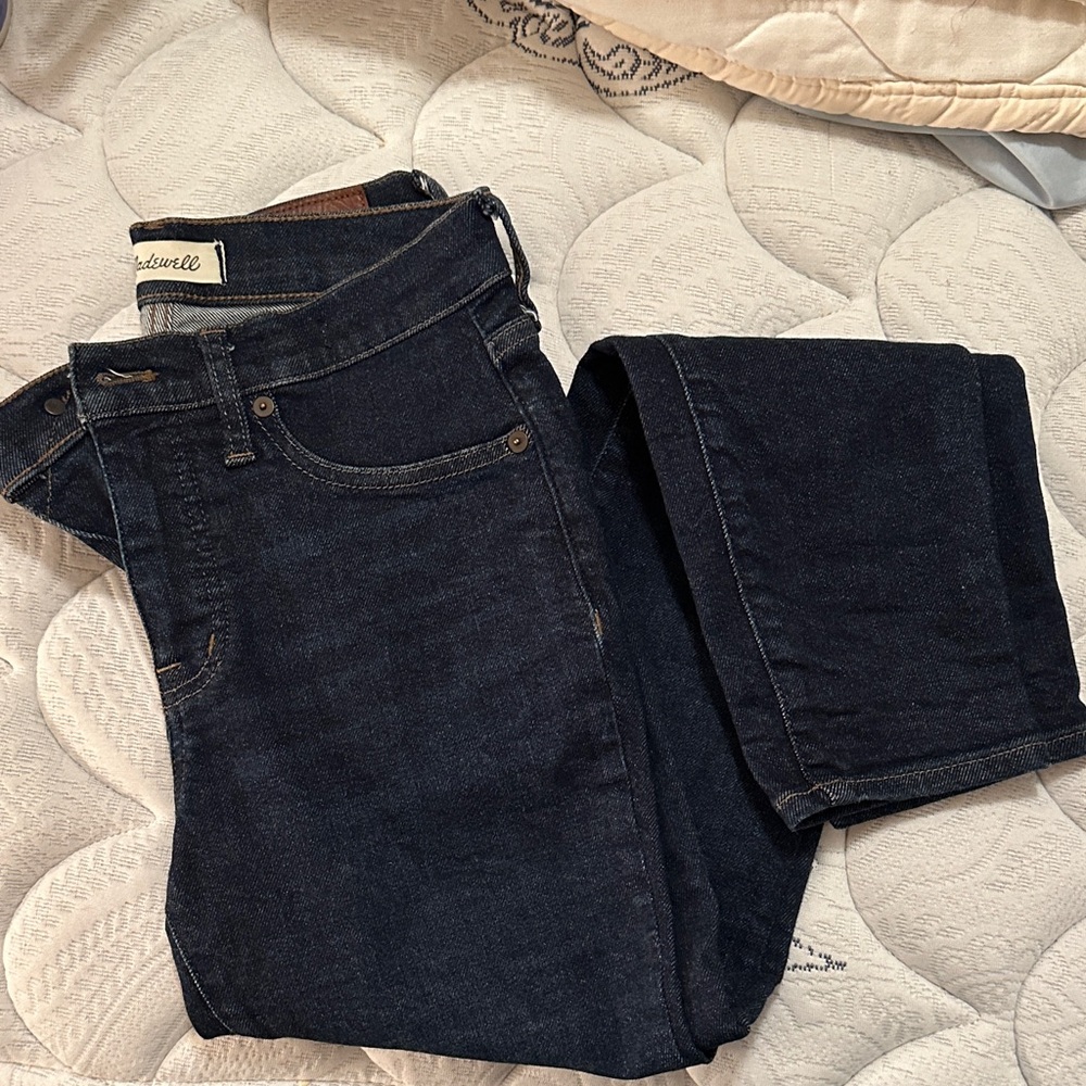 EUC Madewell Mid-Rise Skinny Deep Indigo Jeans 26